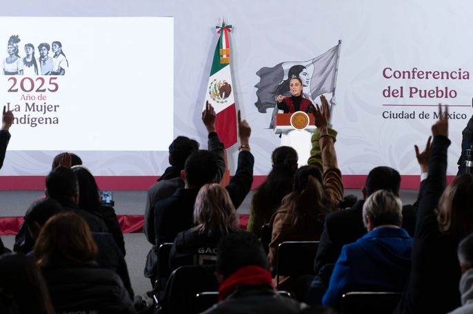 EL GOBIERNO DE MÉXICO SIEMPRE ESTARÁ CERCA DE LAS VÍCTIMAS DEL ACCIDENTE DEL TREN INTEROCEÁNICO: PRESIDENTA CLAUDIA SHEINBAUM; SE ASIGNÓ A UN SERVIDOR PÚBLICO POR FAMILIA